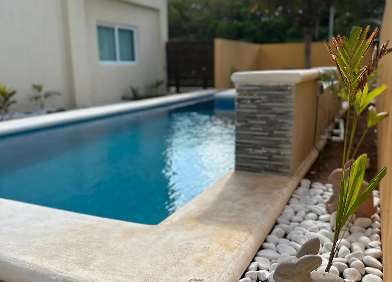 Oneiro Suites With Sea View Mahahual Hotel